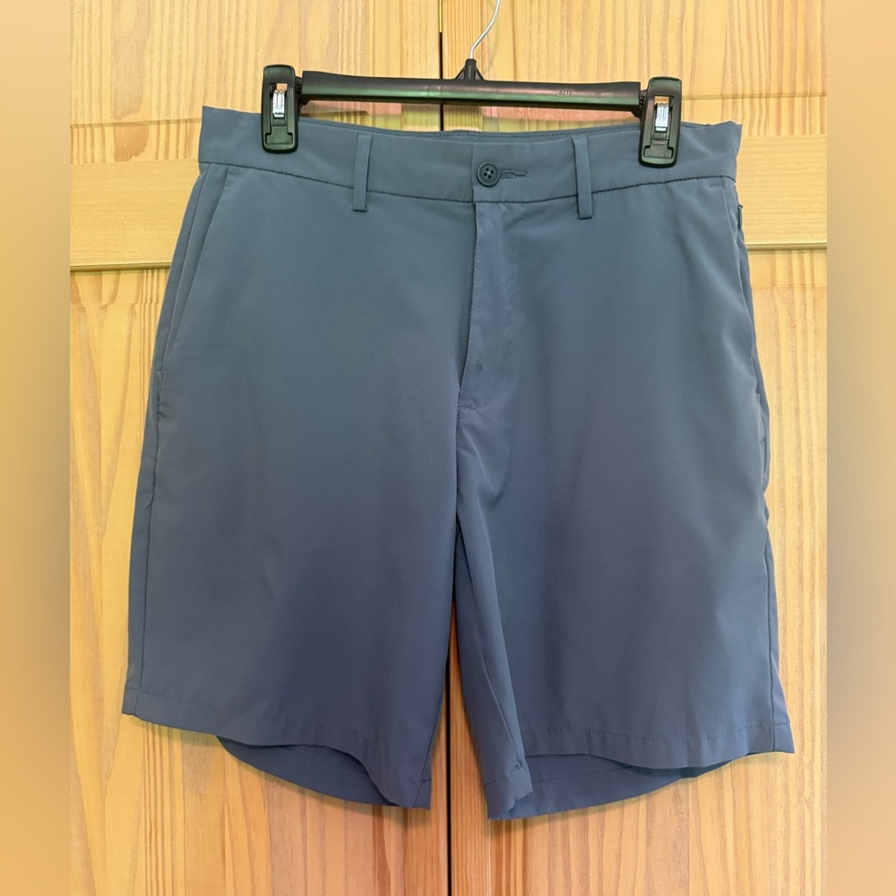Old Navy Men's Grey Flat Front Active Shorts